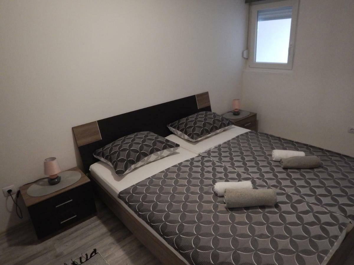 Apartman Ivankovic*** PUY Eksteriør bilde