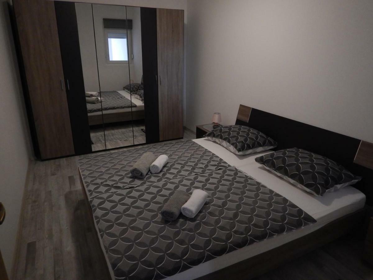 Apartman Ivankovic*** PUY Eksteriør bilde