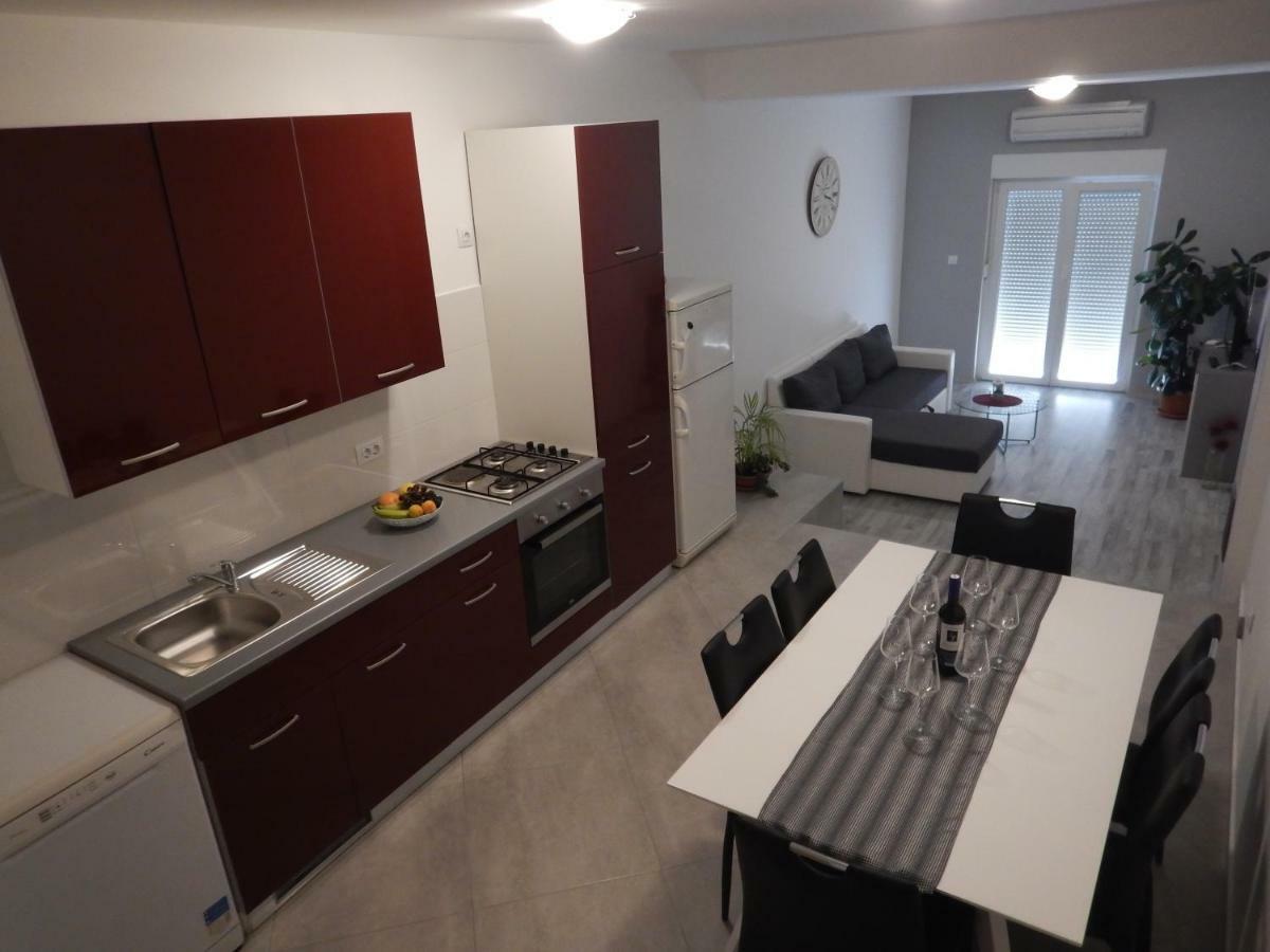 Apartman Ivankovic*** PUY Eksteriør bilde