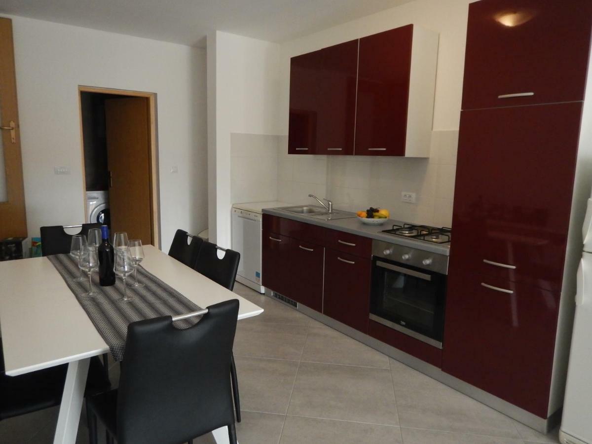 Apartman Ivankovic*** PUY Eksteriør bilde